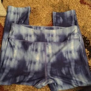 Under Armour yoga capris